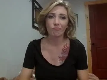 puneripiya – webcam model profile photo Image 6