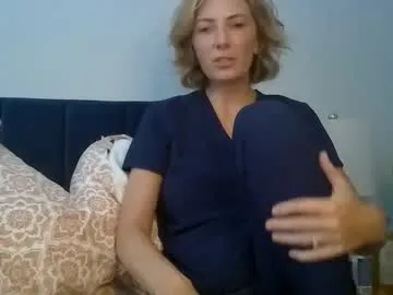 puneripiya – webcam model profile photo Image 7