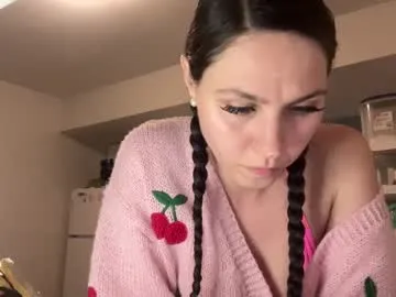 mina_moons – webcam model profile photo Image 4