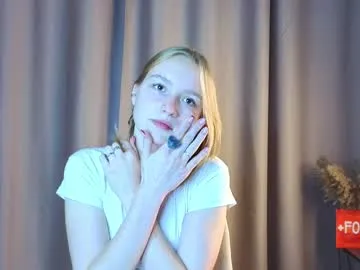 yournewkink12 – webcam model profile photo Image 2