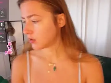 sexy_shreyaa – webcam model profile photo Image 7