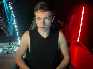 TaisaHepburn – webcam model profile photo Image 13