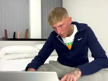 indian_couple247 – webcam model profile photo Image 2