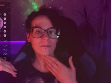 the_right_girl – webcam model profile photo Image 2