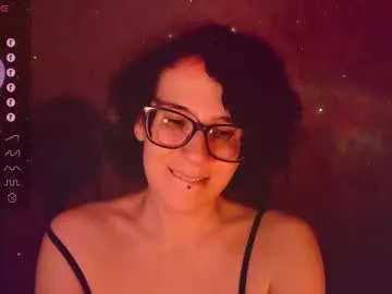 the_right_girl – webcam model profile photo Image 5