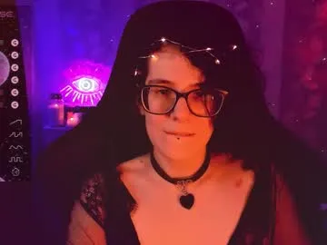 the_right_girl – webcam model profile photo Image 9