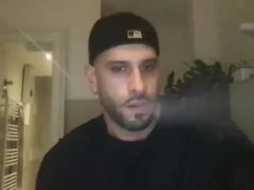 shanayakapoor – webcam model profile photo Image 12