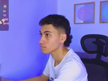 sweetkarmababy – webcam model profile photo Image 11