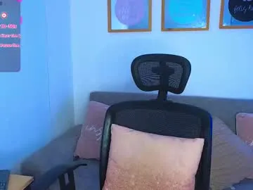 sweetkarmababy – webcam model profile photo Image 13