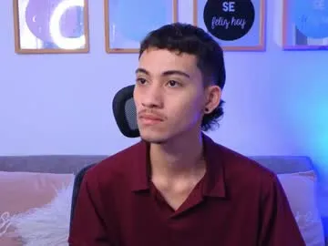 sweetkarmababy – webcam model profile photo Image 3