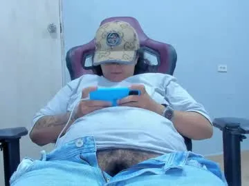 EmiliaWalker – webcam model profile photo Image 4