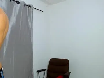 puneripiya – webcam model profile photo Image 8