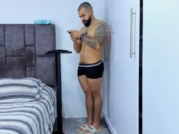 damnimhandsome25 – webcam model profile photo Image 19