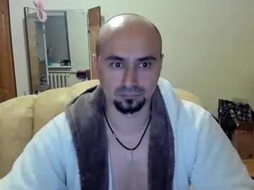 ziesh – webcam model profile photo