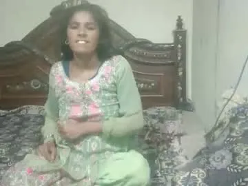 tvycas7 – webcam model profile photo Image 15