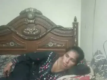 tvycas7 – webcam model profile photo Image 16