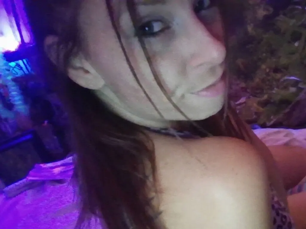 MollyDevine – webcam model profile photo